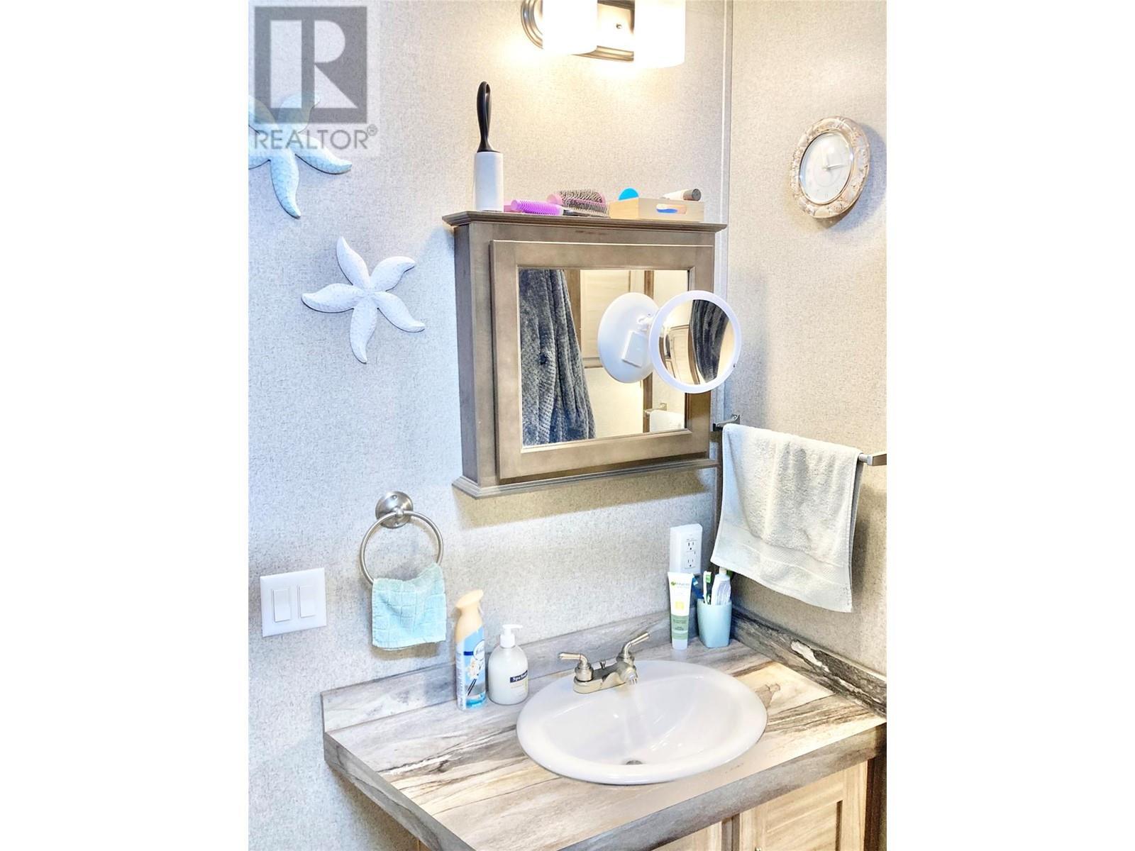 321 Copper Avenue N Unit# 50, Greenwood, BC