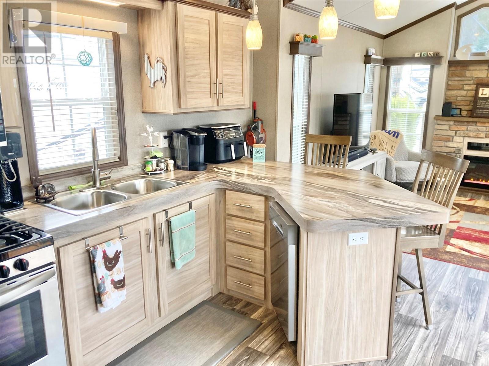 321 Copper Avenue N Unit# 50, Greenwood, BC