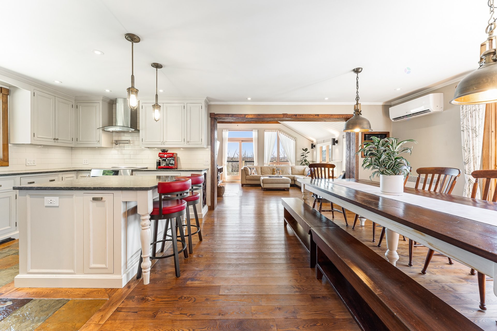 Dining Room - 1573 Ch. Jordan, Dunham, QC - Indoor Photo Showing Kitchen With Upgraded Kitchen