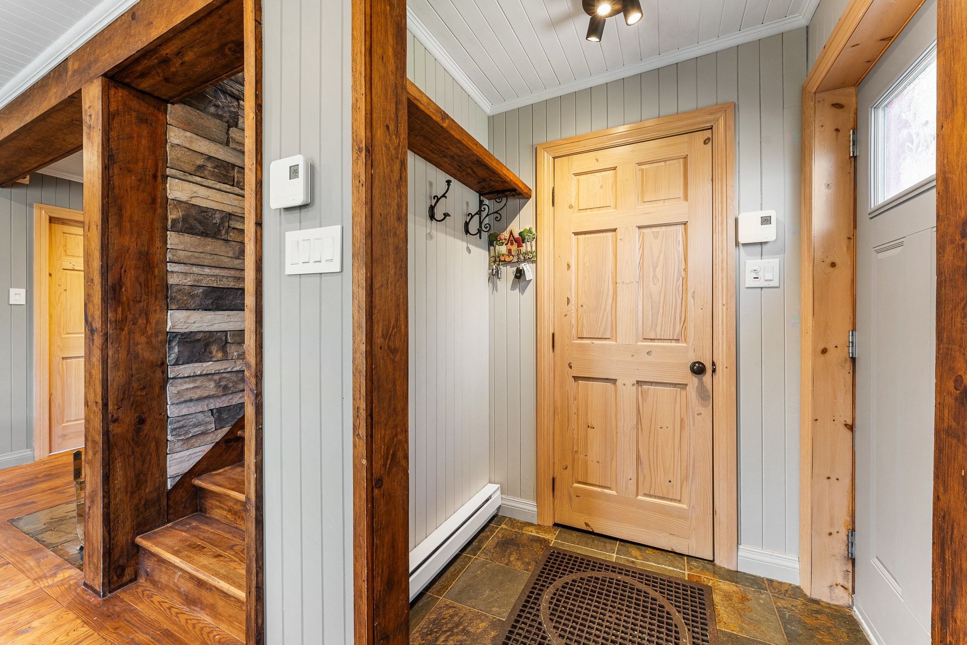 Mud Room - 1573 Ch. Jordan, Dunham, QC - Indoor Photo Showing Other Room