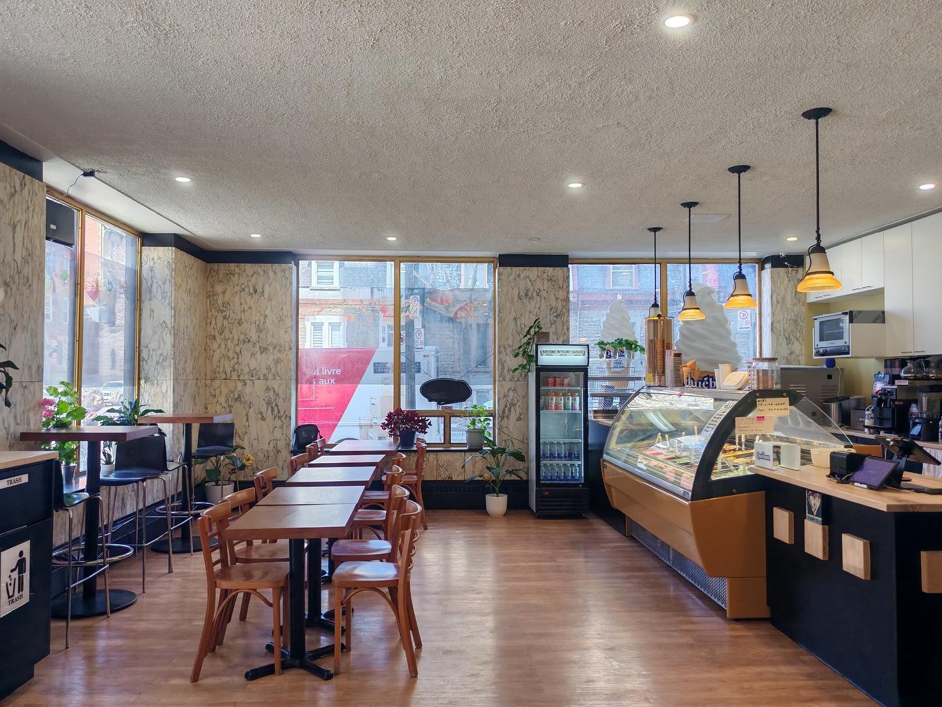 Cafétéria - 100-2150 Boul. De Maisonneuve O., Montréal (Ville-Marie), QC