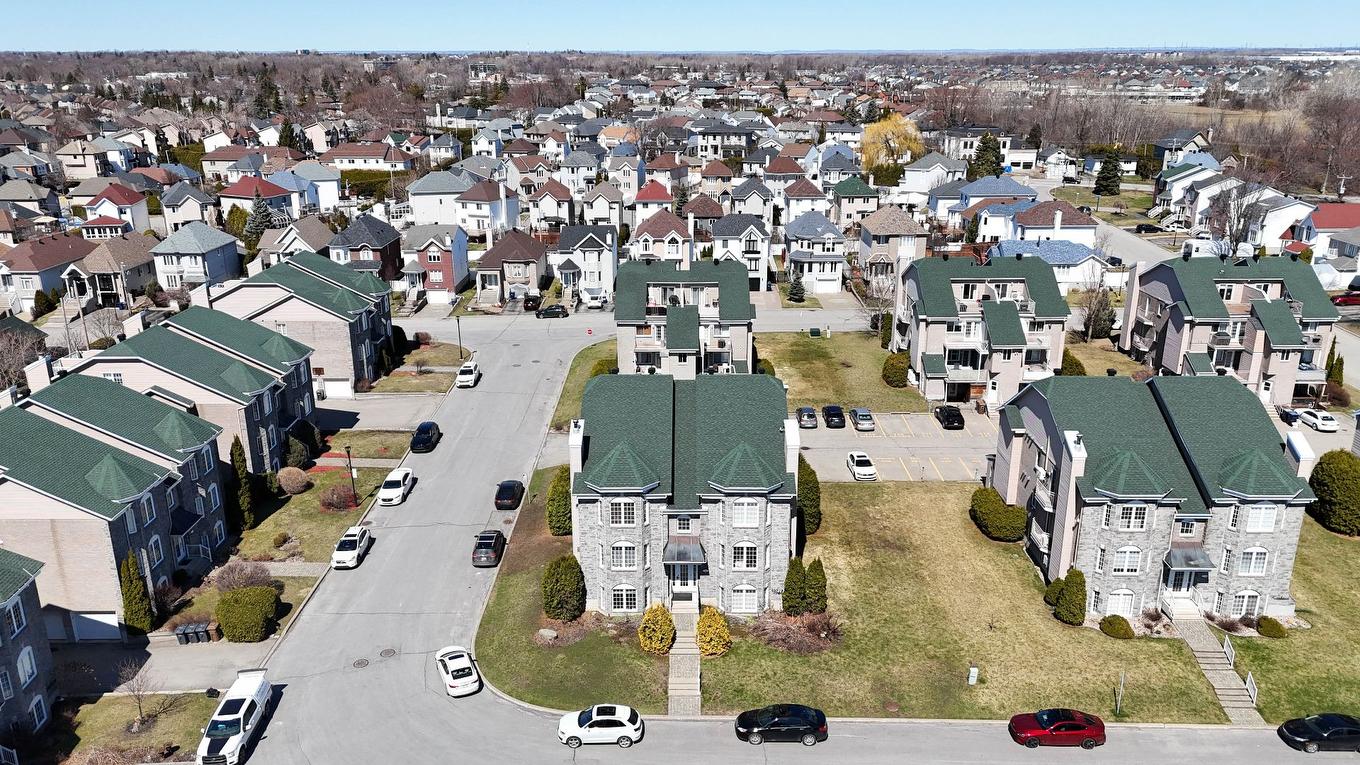 Overall view - 101-240 Rue Marineau, Laval (Sainte-Dorothée), QC - Outdoor With View