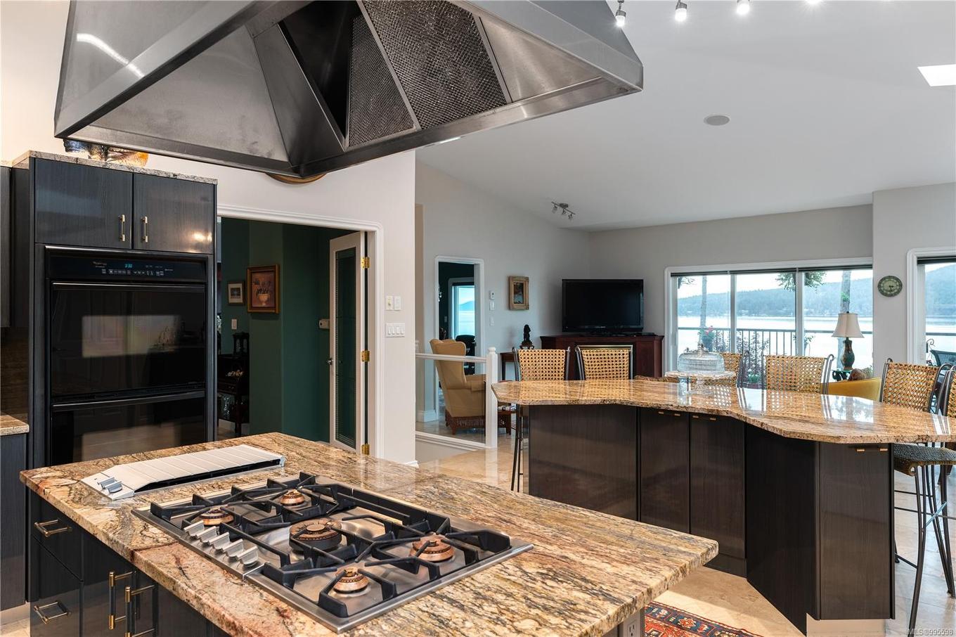 7318 Mark Lane, Central Saanich, BC