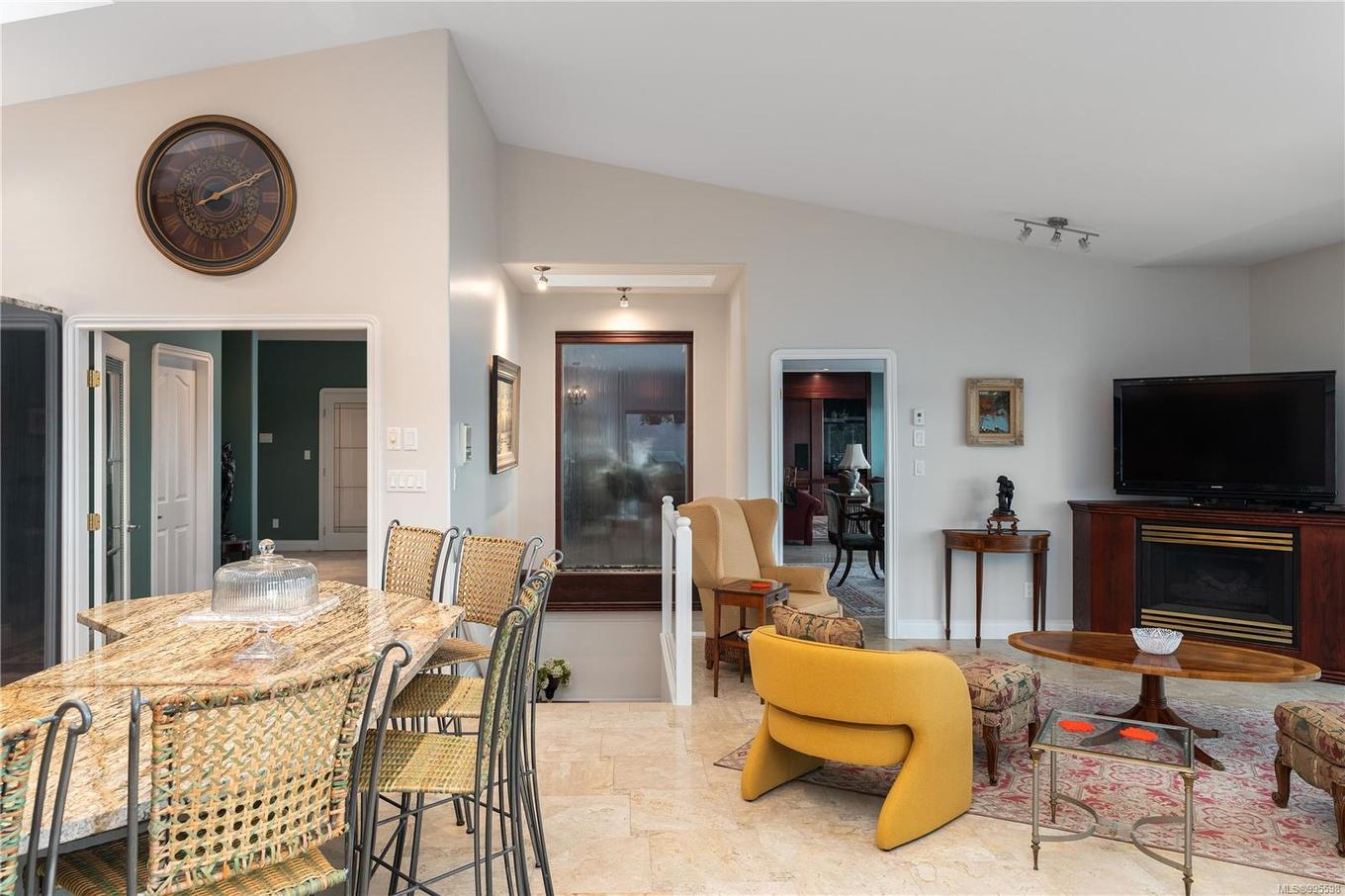 7318 Mark Lane, Central Saanich, BC