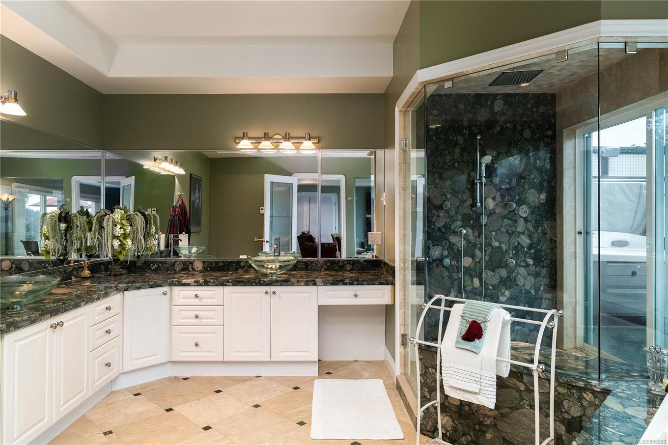 7318 Mark Lane, Central Saanich, BC