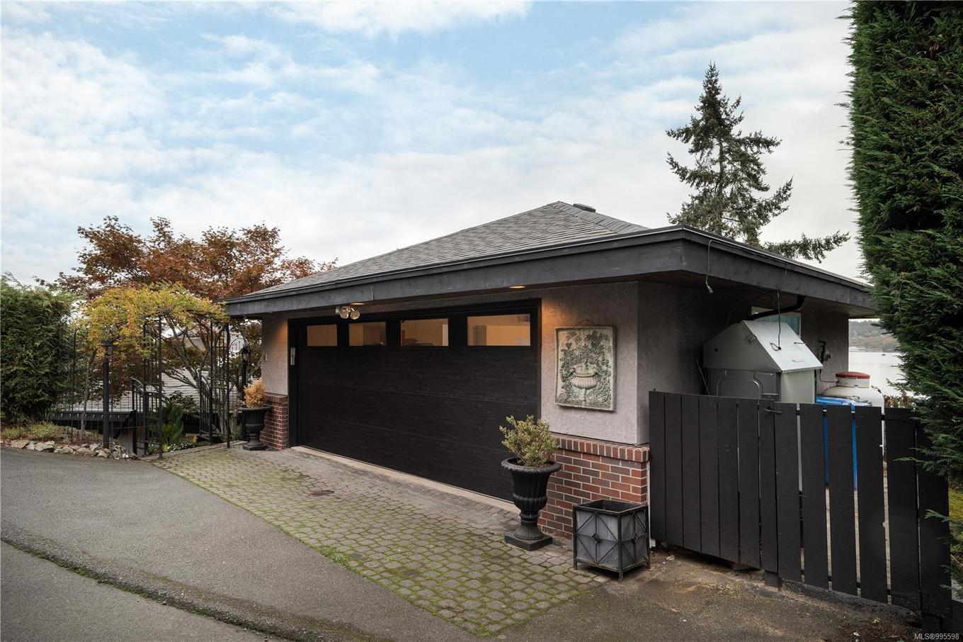 7318 Mark Lane, Central Saanich, BC