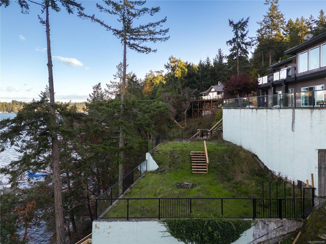 7318 Mark Lane, Central Saanich, BC