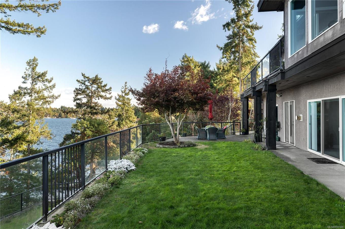 7318 Mark Lane, Central Saanich, BC