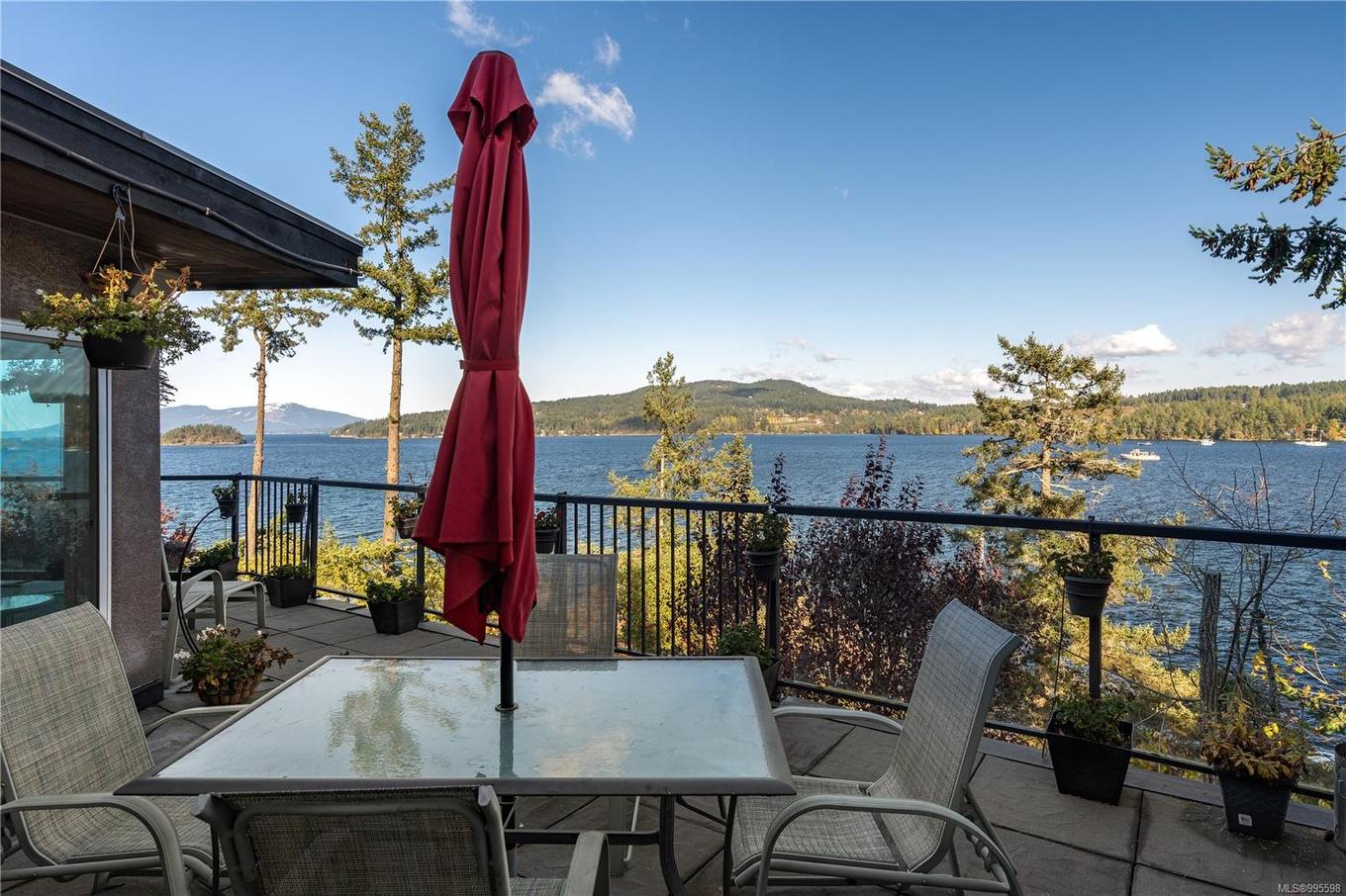 7318 Mark Lane, Central Saanich, BC