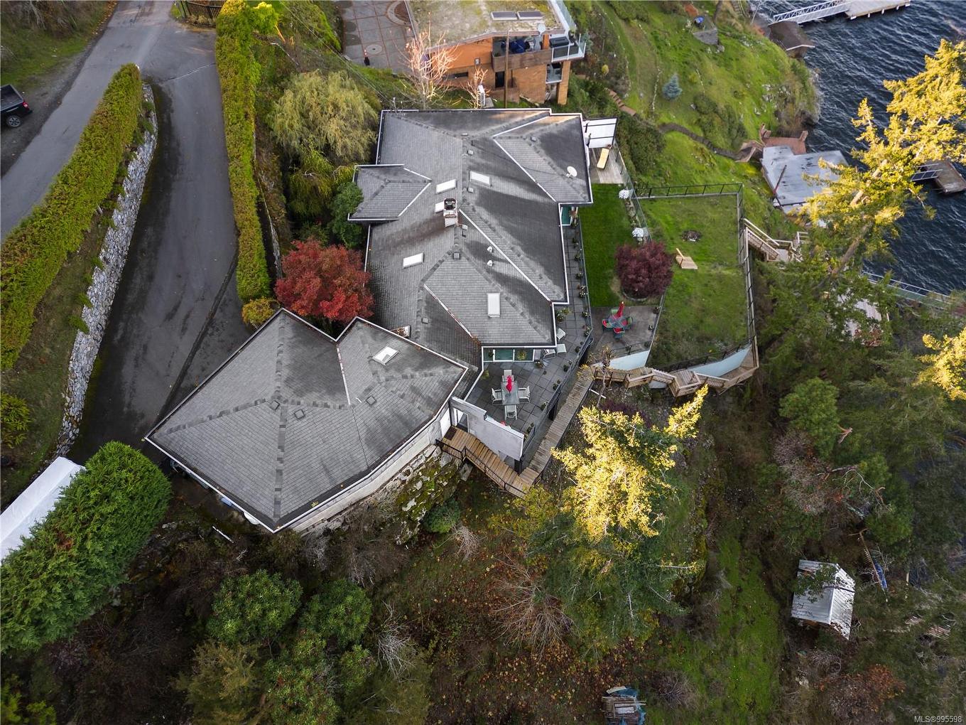 7318 Mark Lane, Central Saanich, BC