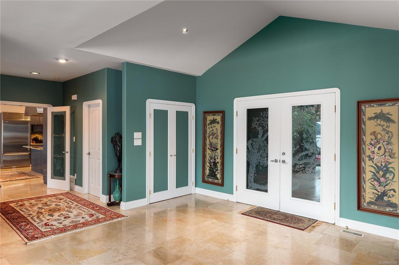 7318 Mark Lane, Central Saanich, BC