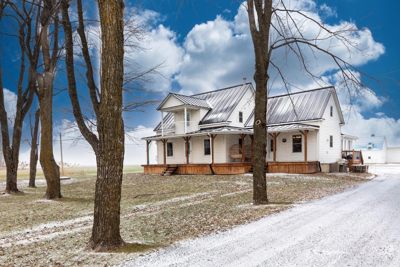 Frontage - 775 Boul. St-Luc, Saint-Jean-Sur-Richelieu, QC