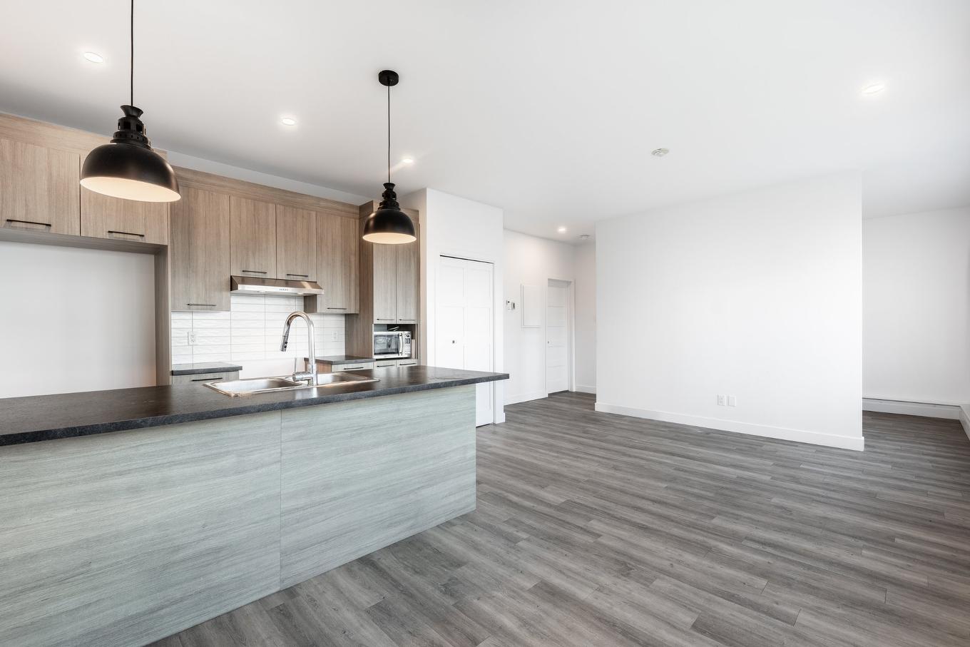 Other - 775 Boul. St-Luc, Saint-Jean-Sur-Richelieu, QC