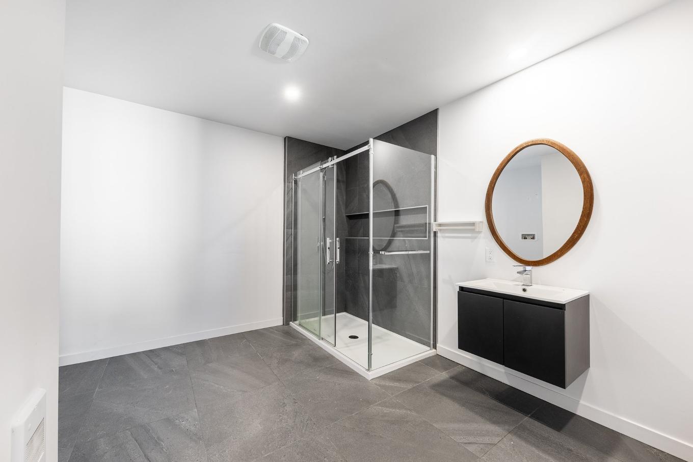 Other - 775 Boul. St-Luc, Saint-Jean-Sur-Richelieu, QC