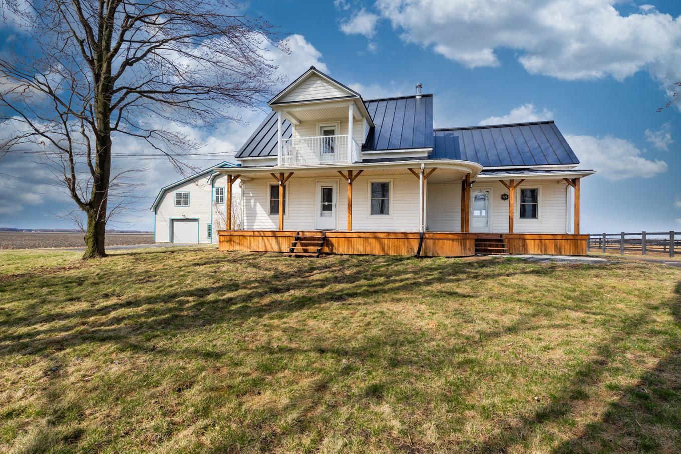 Frontage - 775 Boul. St-Luc, Saint-Jean-Sur-Richelieu, QC