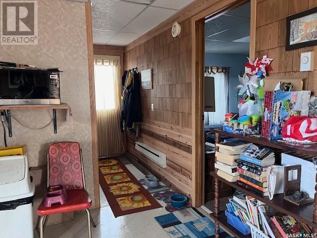 45 Snedden Crescent, Maple Bush Rm No. 224, SK - Indoor