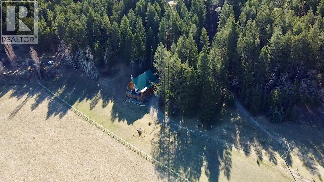 5586 Highway 95, Edgewater, BC - Outdoor With View