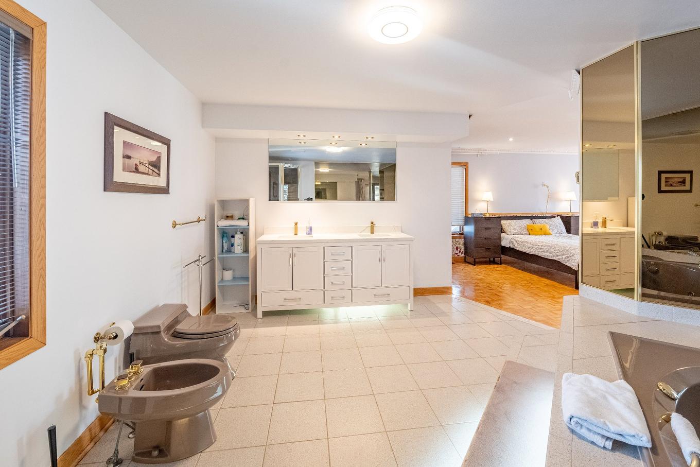 Ensuite bathroom - 8980 Crois. Roussin, Brossard, QC - Indoor Photo Showing Bathroom