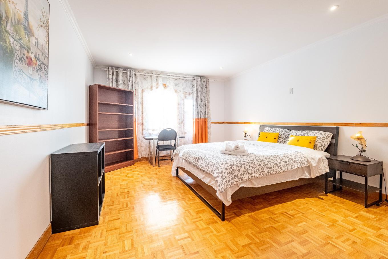 Bedroom - 8980 Crois. Roussin, Brossard, QC - Indoor Photo Showing Bedroom