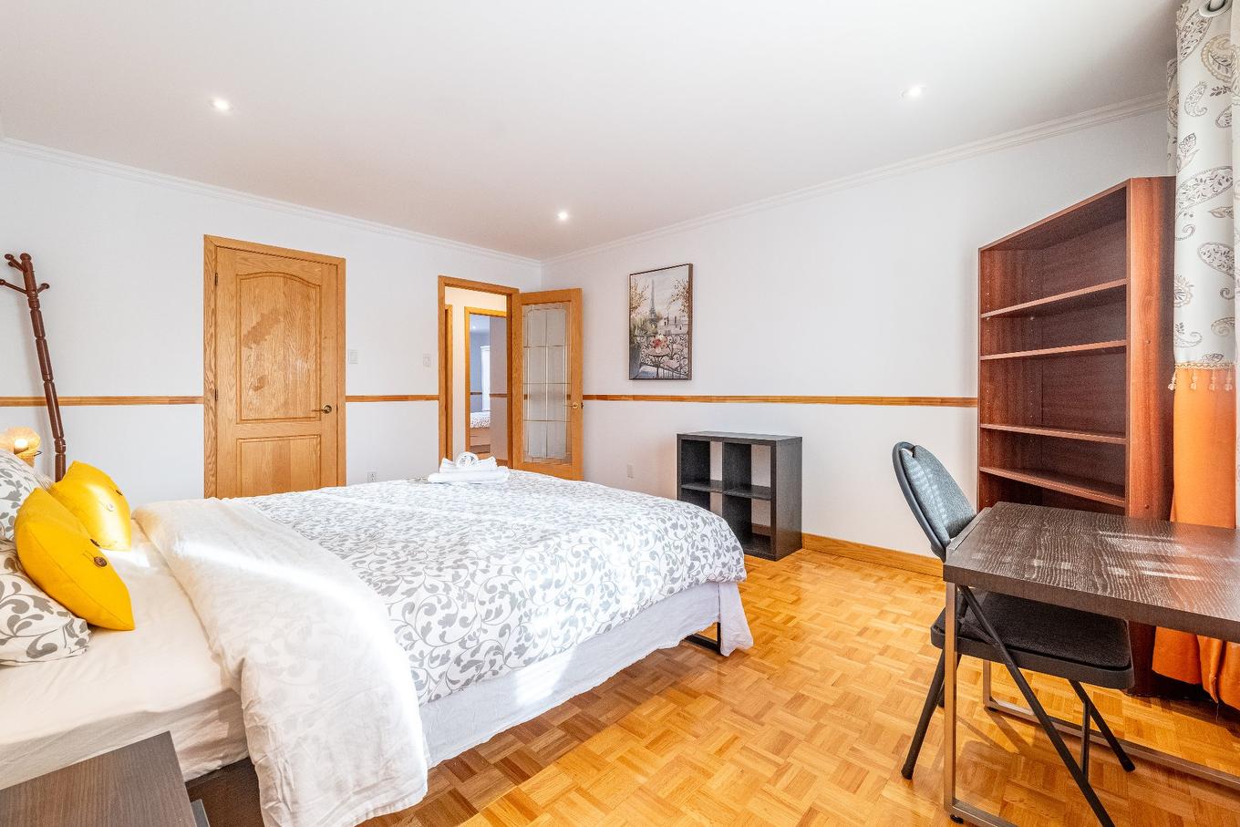 Bedroom - 8980 Crois. Roussin, Brossard, QC - Indoor Photo Showing Bedroom