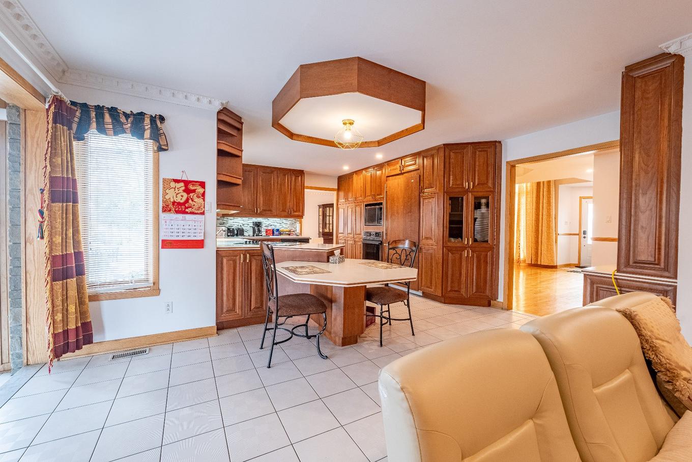 Kitchen - 8980 Crois. Roussin, Brossard, QC - Indoor