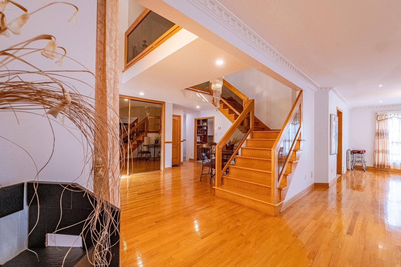 Reception area - 8980 Crois. Roussin, Brossard, QC - Indoor Photo Showing Other Room