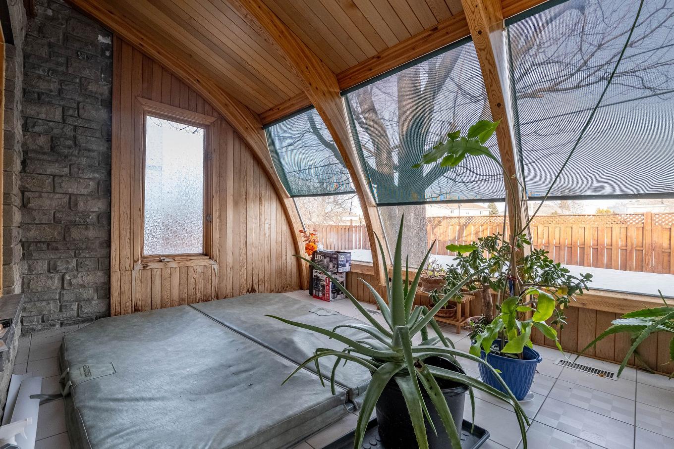 Solarium/Sunroom - 8980 Crois. Roussin, Brossard, QC -