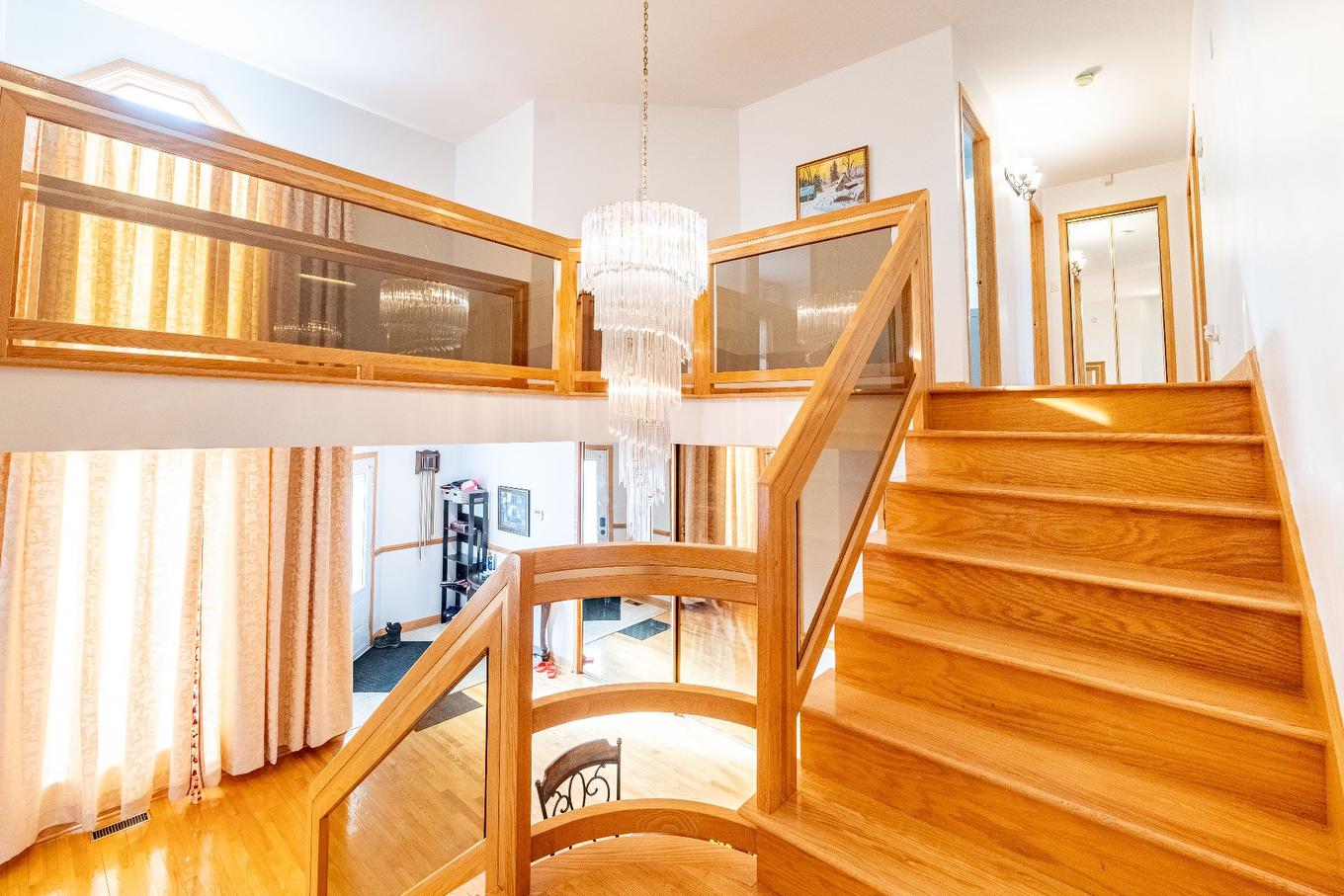 Staircase - 8980 Crois. Roussin, Brossard, QC - Indoor Photo Showing Other Room