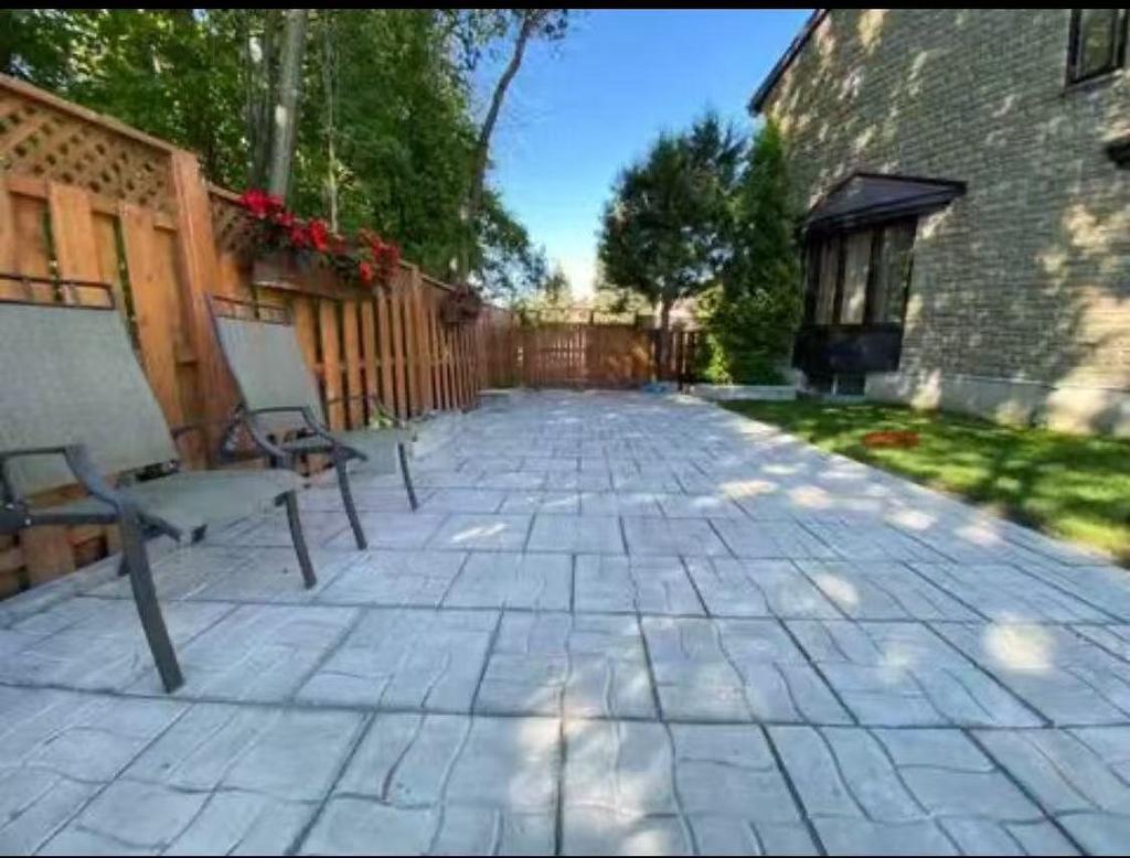 Backyard - 8980 Crois. Roussin, Brossard, QC - Outdoor