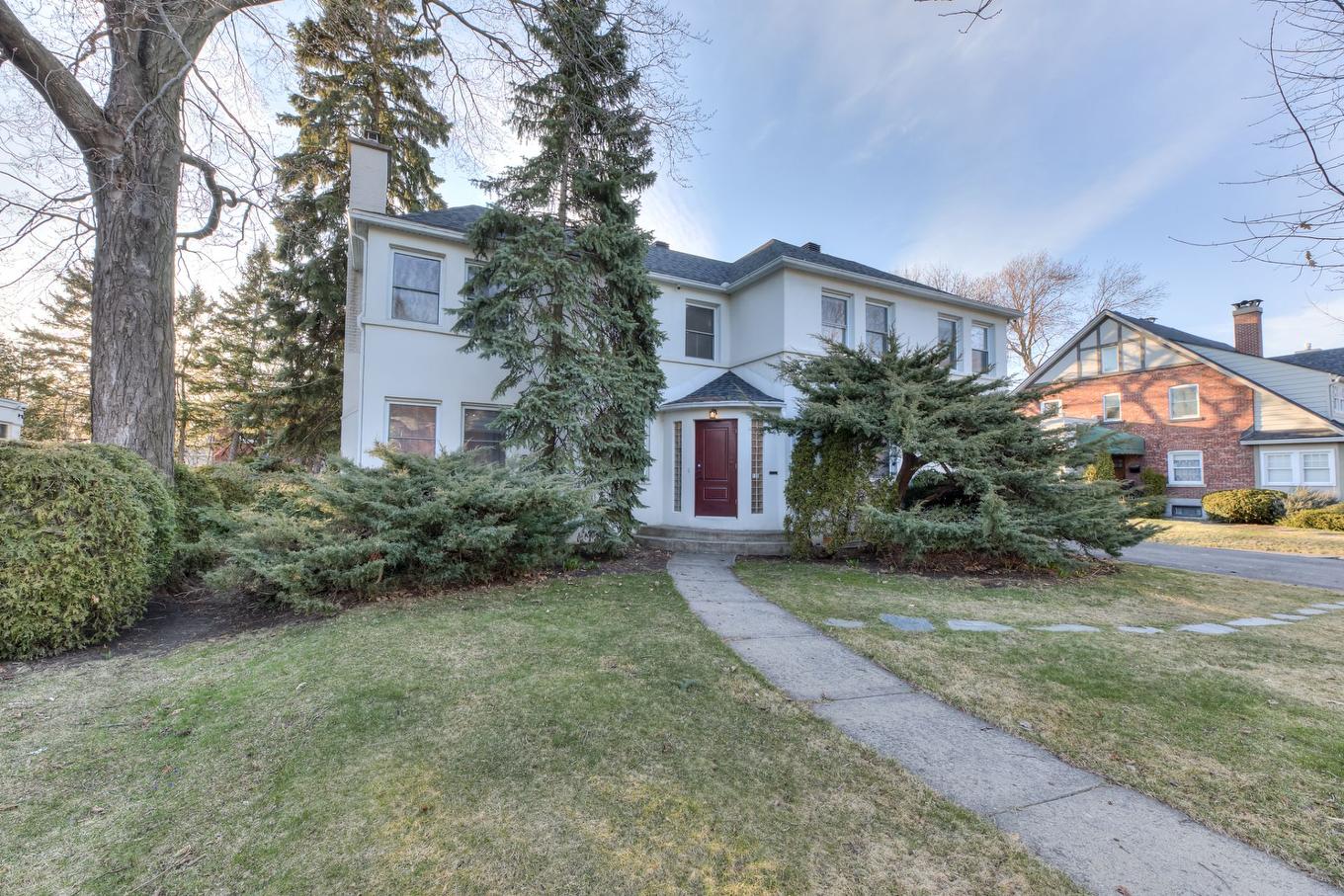 Frontage - 135 Av. Vivian, Mont-Royal, QC - Outdoor With Facade