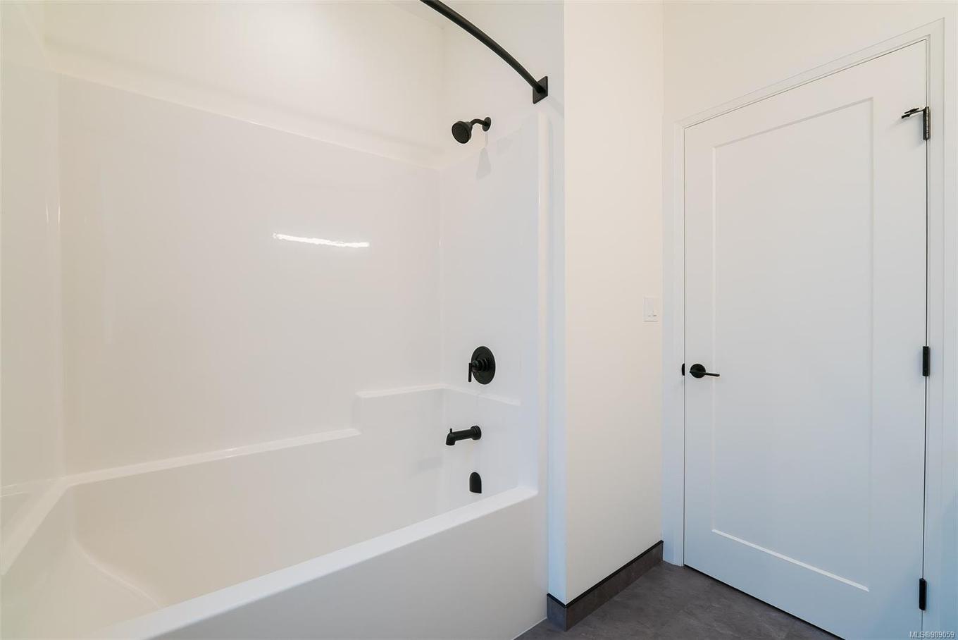 111 Raven Way, Ladysmith, BC