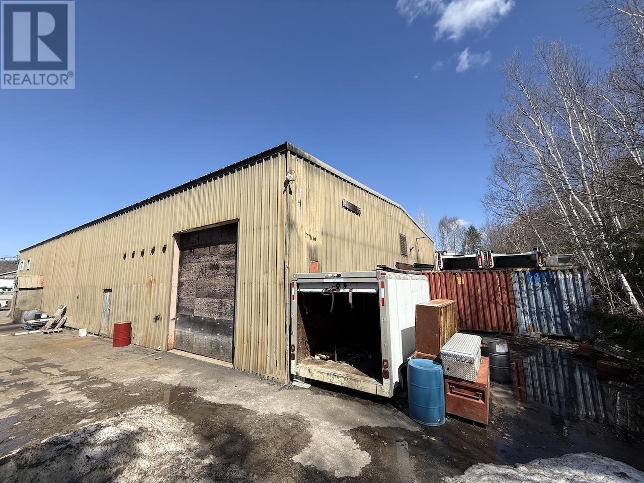37 Perini Rd, Elliot Lake, ON