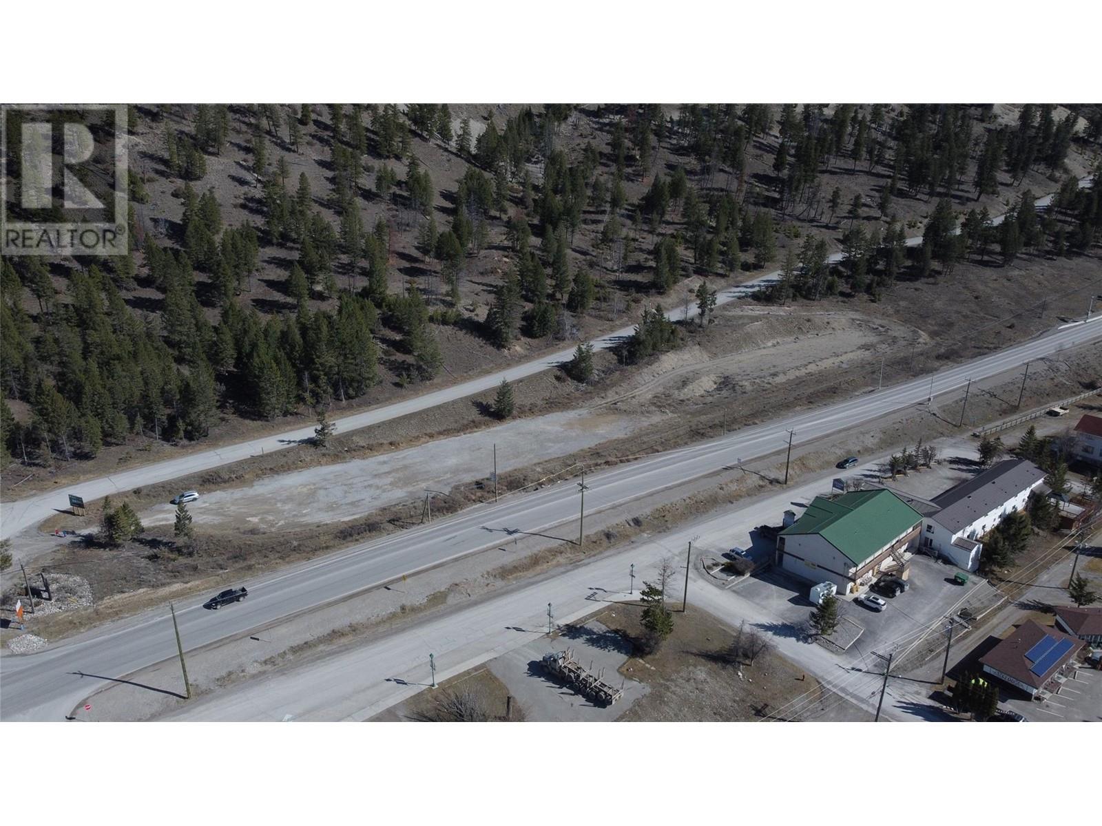 7585 Redstreak Road, Radium Hot Springs, BC