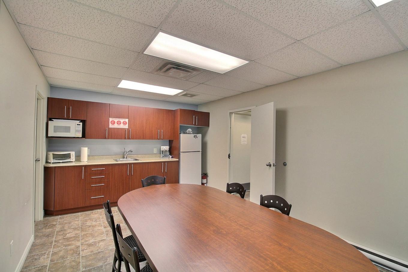 Conference room - 1235 - 1237 3E Avenue, Val-D'Or, QC - Indoor