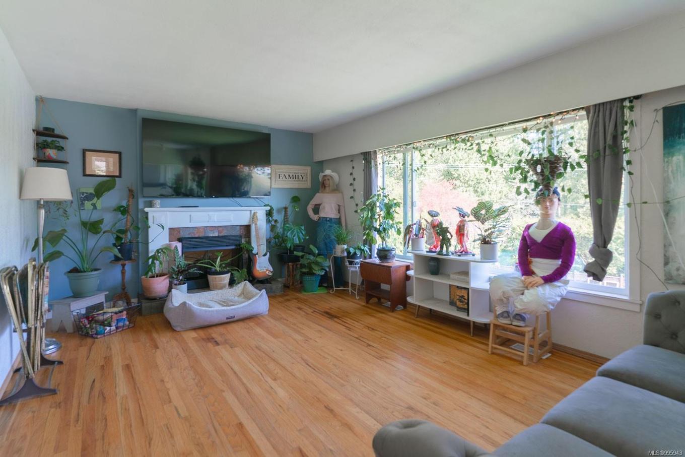 11228 Chemainus Rd, Saltair, BC