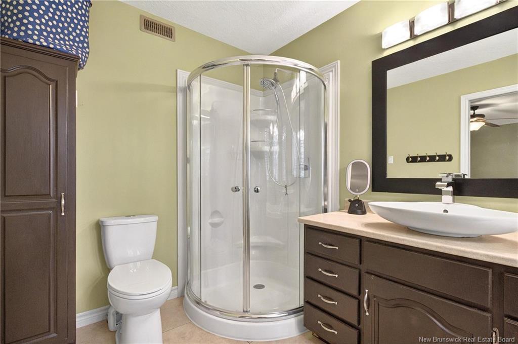 84 Linden Cres, Moncton, NB