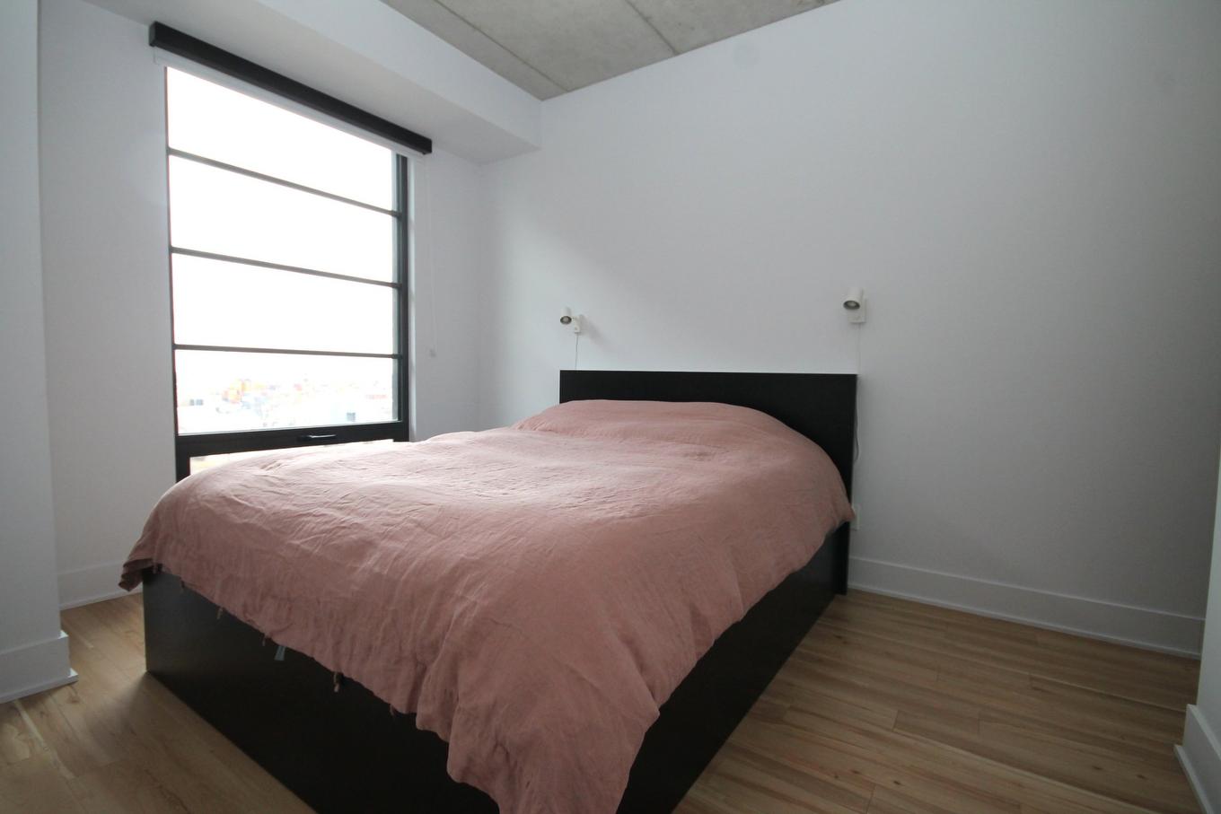 Chambre à coucher - 813-1320 Rue Olier, Montréal (Le Sud-Ouest), QC - Indoor Photo Showing Bedroom