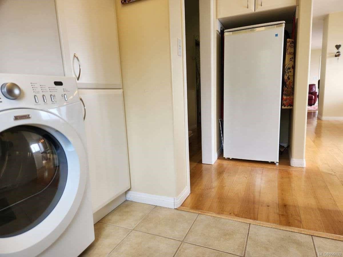 367 Pine St, Alert Bay, BC