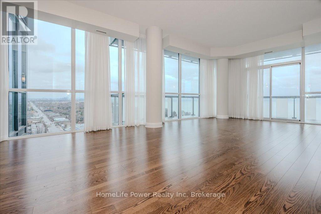 2102 - 1 Hurontario Street, Mississauga (Port Credit), ON - Indoor Photo Showing Living Room