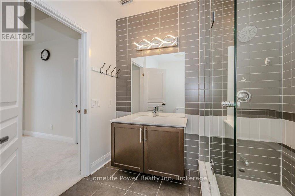 2102 - 1 Hurontario Street, Mississauga (Port Credit), ON - Indoor Photo Showing Bathroom