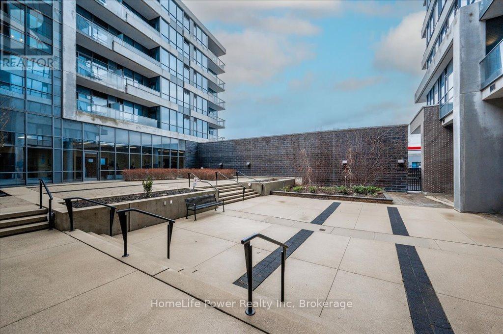 2102 - 1 Hurontario Street, Mississauga (Port Credit), ON - Outdoor With Balcony