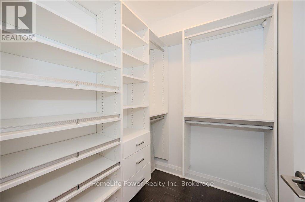 2001 - 1 Hurontario Street, Mississauga (Port Credit), ON - Indoor With Storage