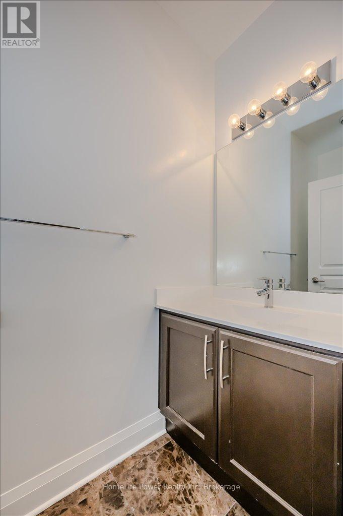 2001 - 1 Hurontario Street, Mississauga (Port Credit), ON - Indoor Photo Showing Bathroom