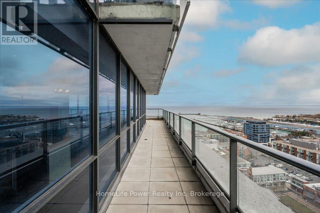 2001 - 1 Hurontario Street, Mississauga (Port Credit), ON - Outdoor With View With Exterior