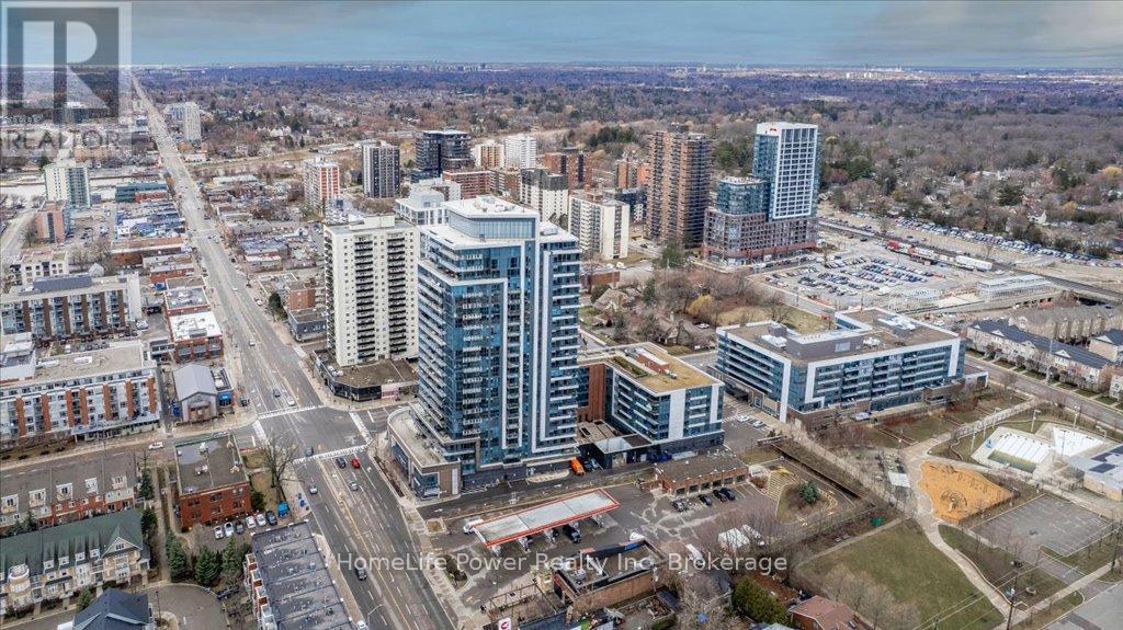 2001 - 1 Hurontario Street, Mississauga (Port Credit), ON - Outdoor With View
