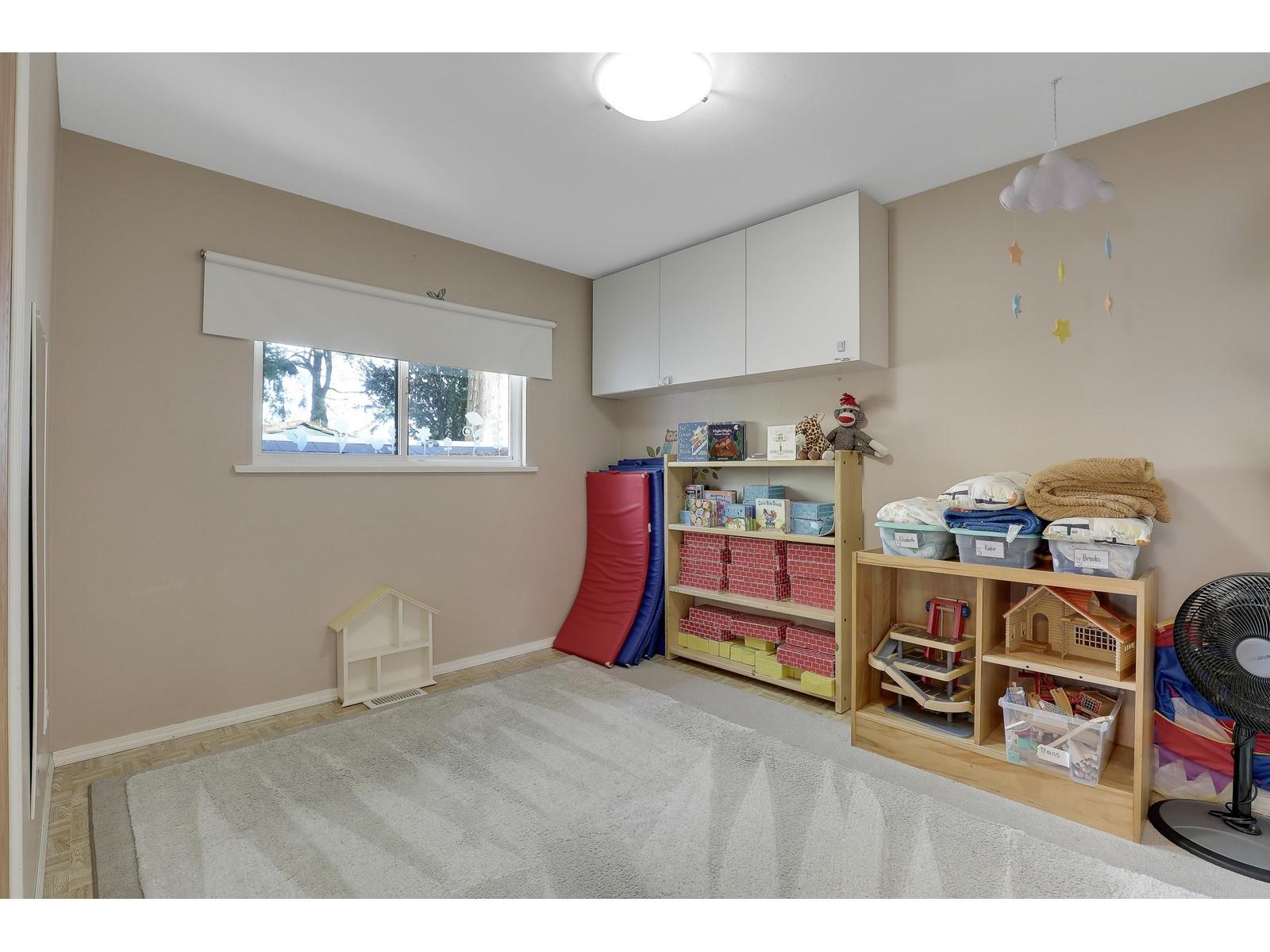 1554 Stevens Street, White Rock, BC