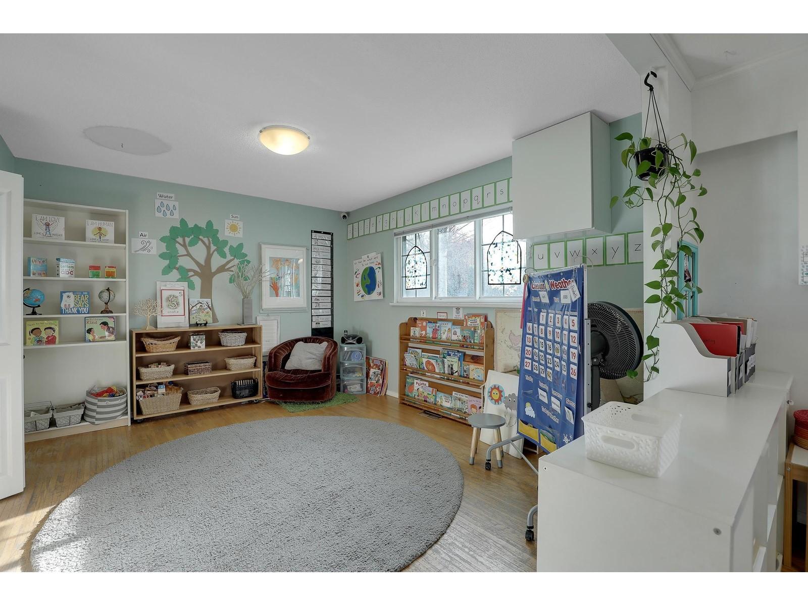 1554 Stevens Street, White Rock, BC