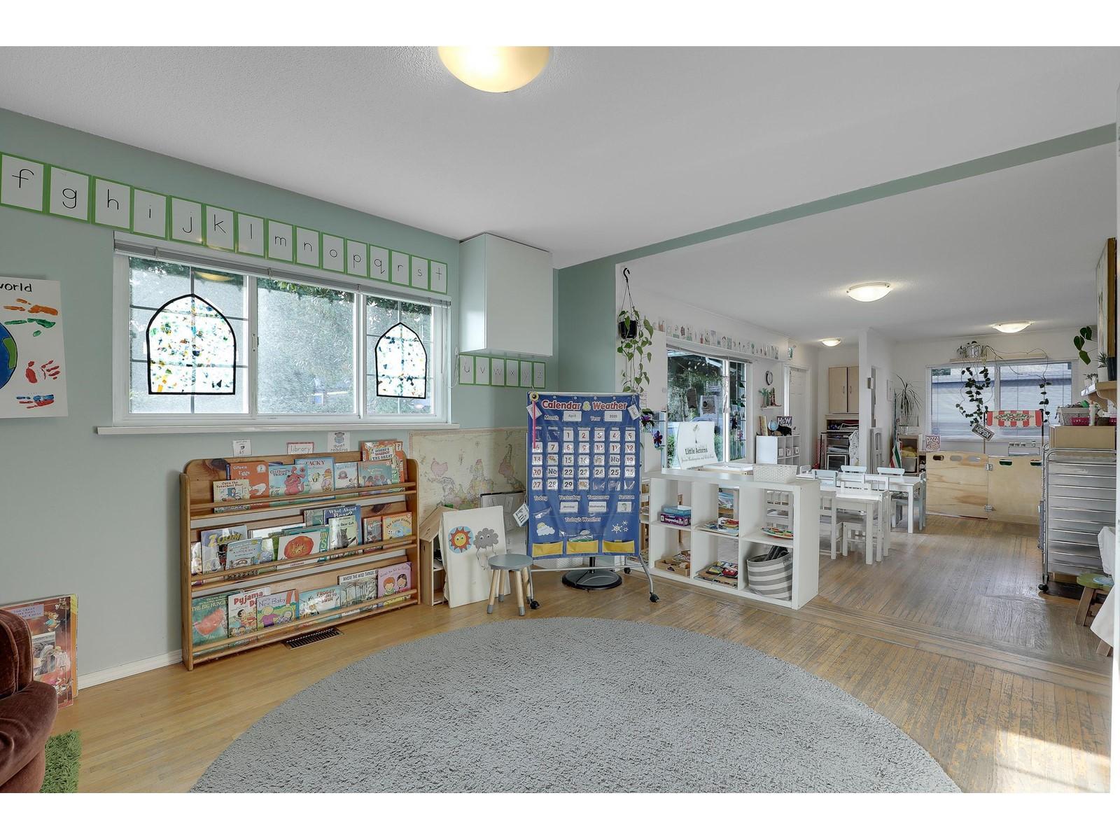 1554 Stevens Street, White Rock, BC