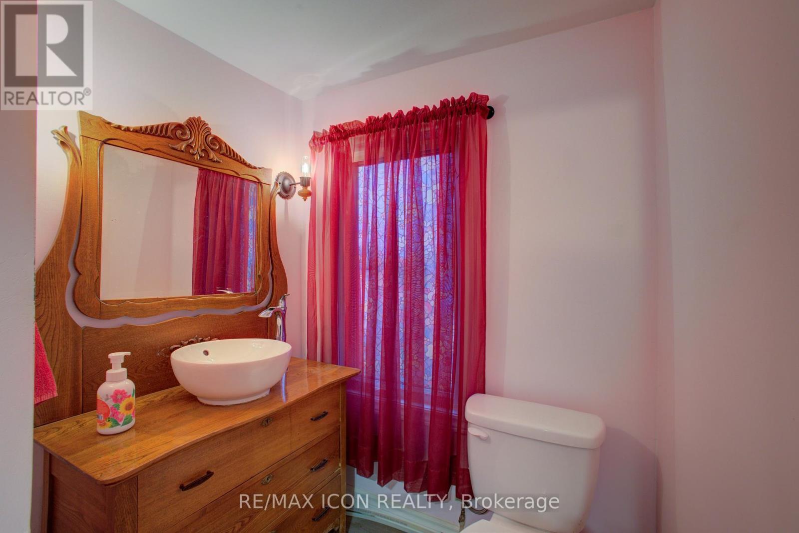 Maple 18 - 7489 Sideroad 5 E, Wellington North, ON - Indoor Photo Showing Bathroom