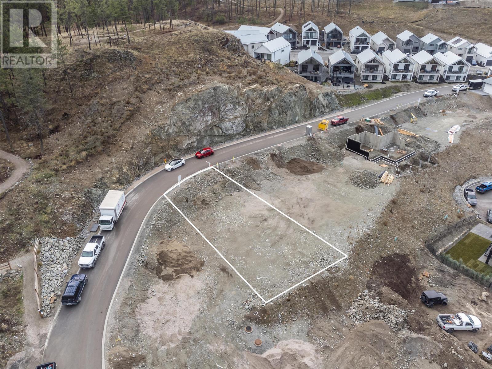 1960 Northern Flicker Court Unit# 8, Kelowna, BC